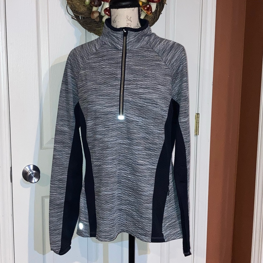 Athleta Pullover 1/4 Zip Long Sleeve Athleticwear Top Grey Black Sz XLarge